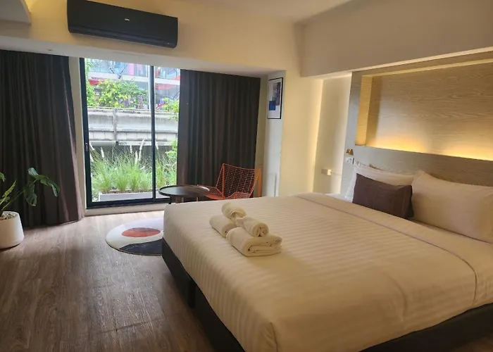 호텔 Zayn Phrom Phong - Near Skytrain Phrom Phong Station 방콕