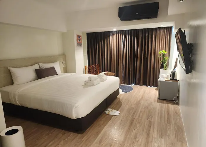 Zayn Phrom Phong - Near Skytrain Phrom Phong Station 방콕