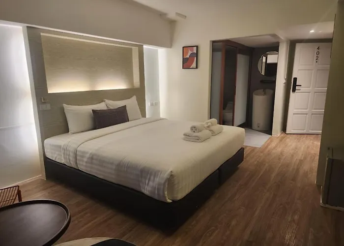 Zayn Phrom Phong - Near Skytrain Phrom Phong Station Hotel