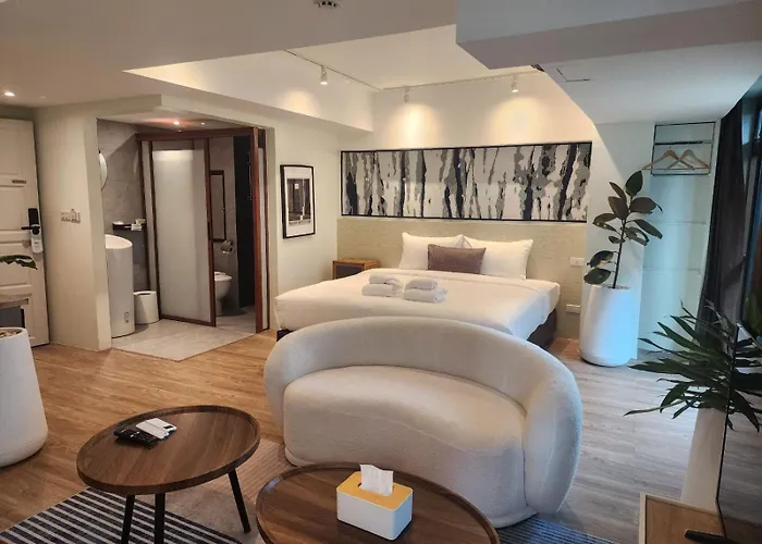 Hotel Zayn Phrom Phong - Near Skytrain Phrom Phong Station Bangkok