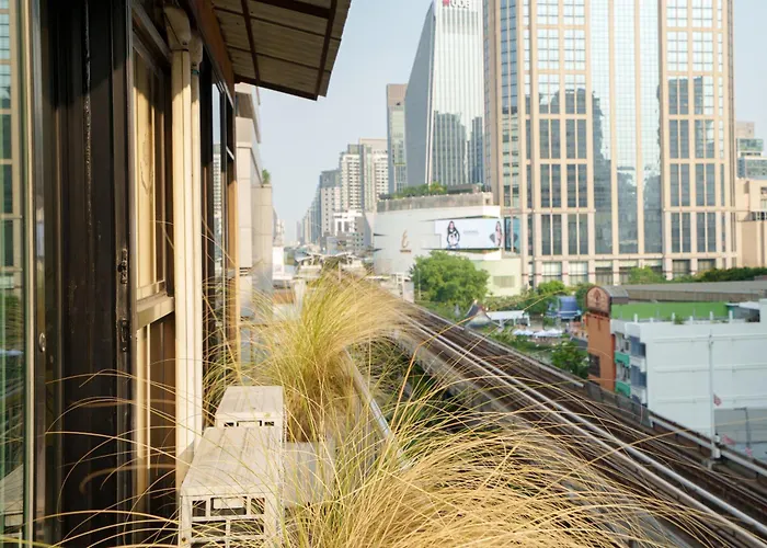 Zayn Phrom Phong - Near Skytrain Phrom Phong Station Hotel