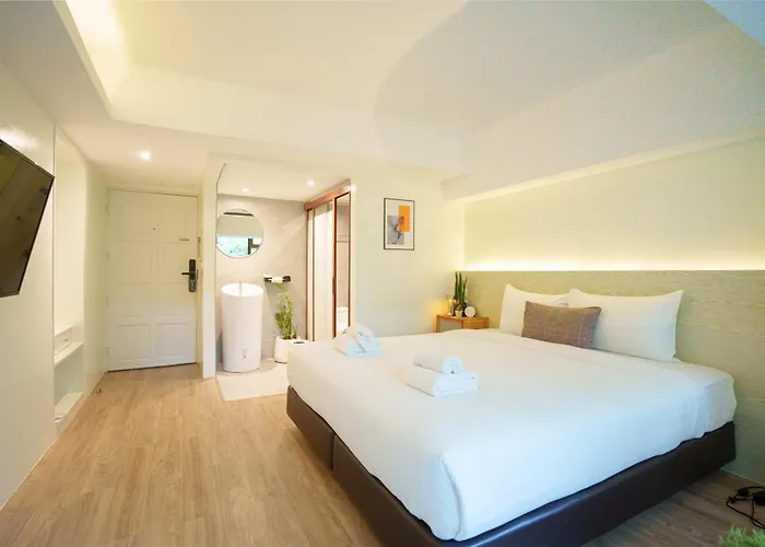 Zayn Phrom Phong - Near Skytrain Phrom Phong Station Hotel