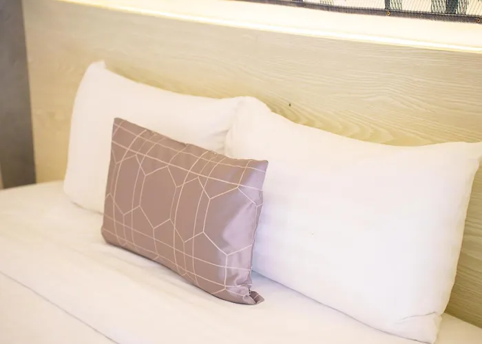 Zayn Phrom Phong - Near Skytrain Phrom Phong Station Hotel 3*