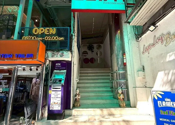 فندق Zayn Phrom Phong - Near Skytrain Phrom Phong Station بانكوك