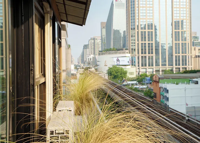Zayn Phrom Phong - Near Skytrain Phrom Phong Station